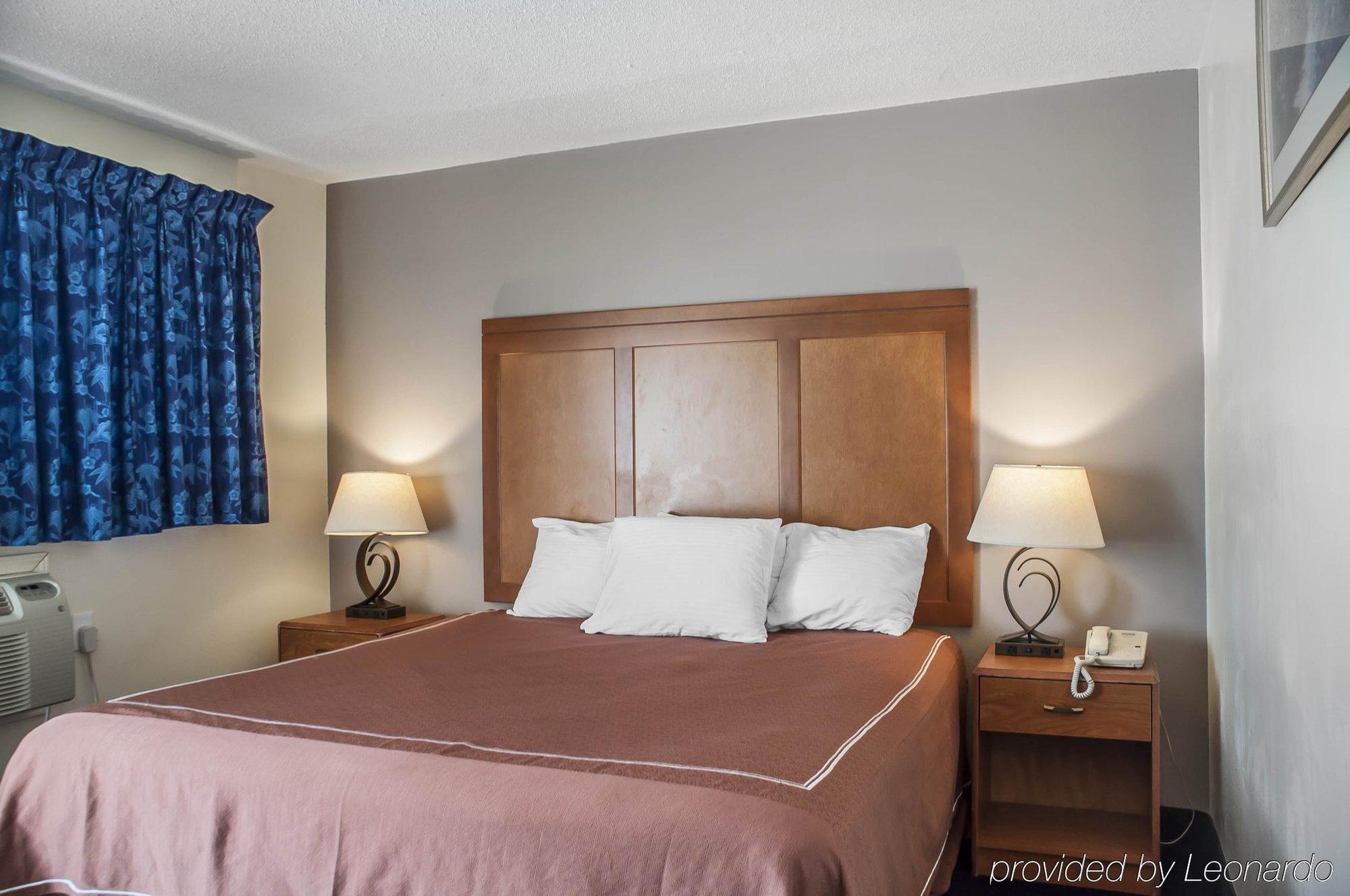 Castle Inn & Suites Καταρράκτες του Νιαγάρα Εξωτερικό φωτογραφία