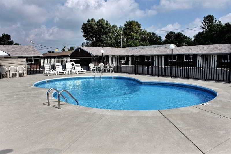 Castle Inn & Suites Καταρράκτες του Νιαγάρα Εξωτερικό φωτογραφία