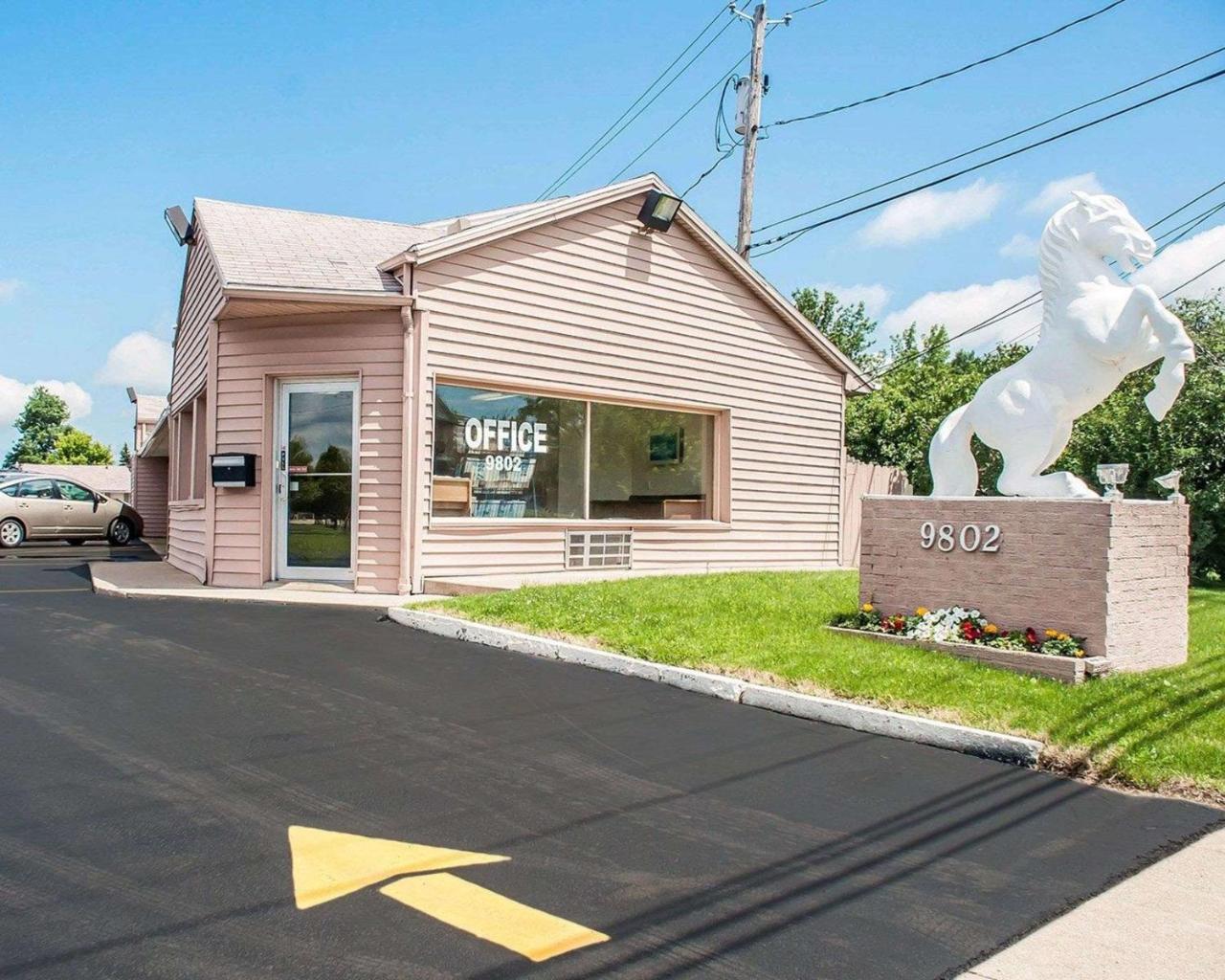Castle Inn & Suites Καταρράκτες του Νιαγάρα Εξωτερικό φωτογραφία